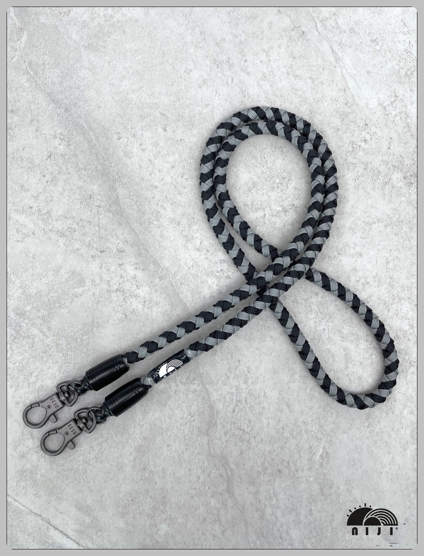 "NEW COLLECTION" 10mm Braid mobile strap Black x Grey spirals